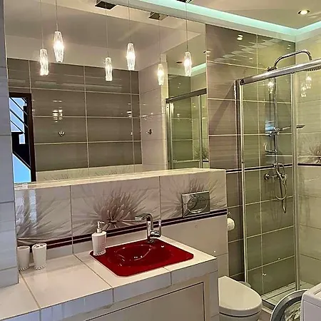 Hotel Park Dom Na Wylacznosc Ok 250 M Od Plazy 4*